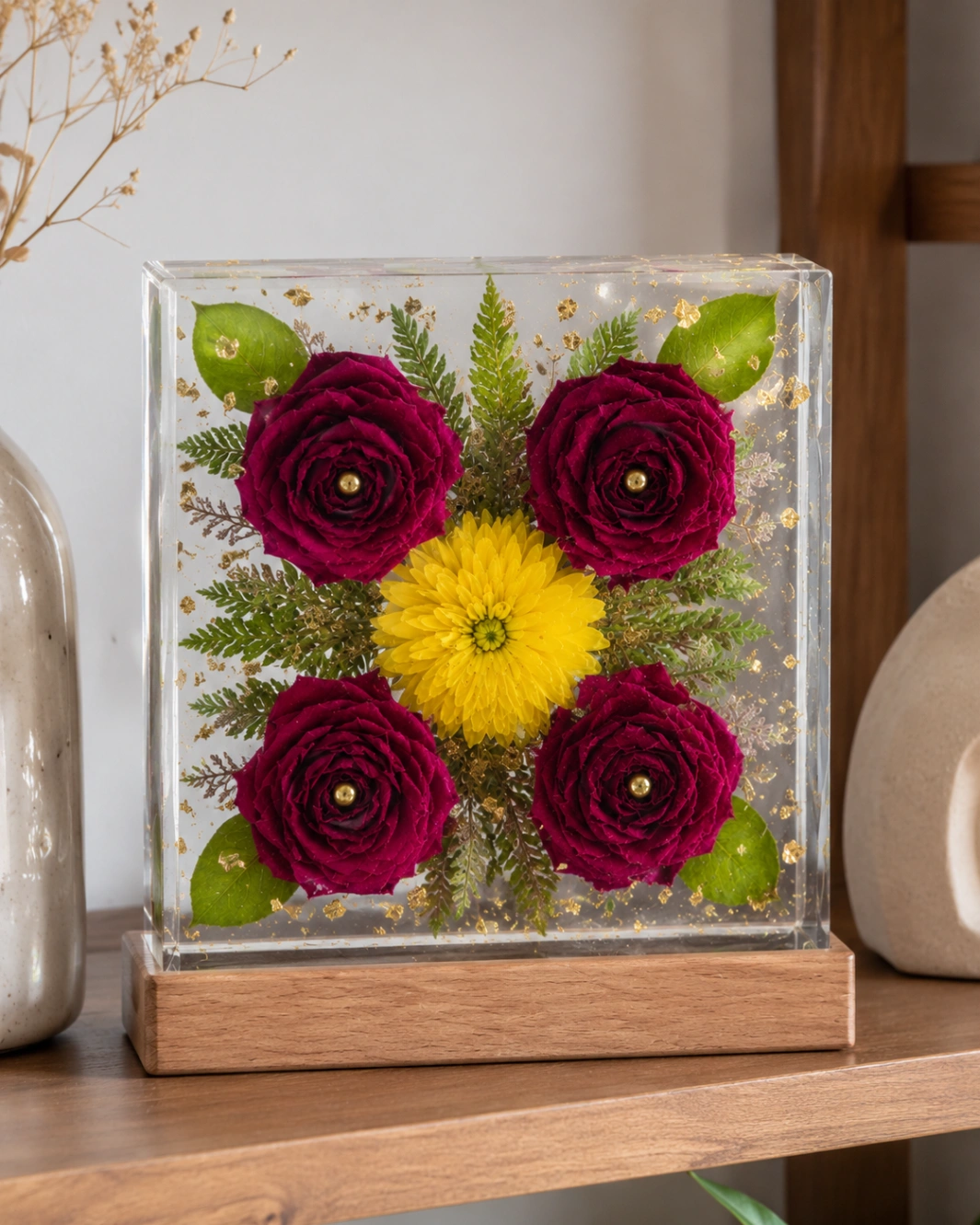 Preserved Flower LED Resin Keepsake Lamp view 3